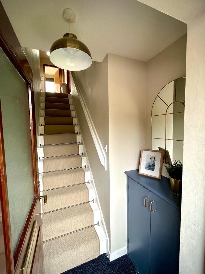Comfortable, Modern Apartment With Parking. Inverness. Eksteriør bilde